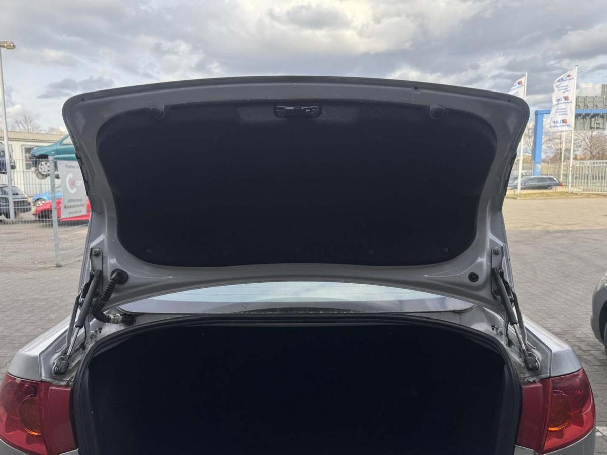 Mazda 3 BK original Heckklappe Silber 4-T&uuml;rer Limousine Bj.2004